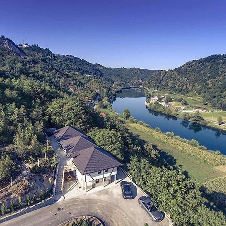 6 New River View Apartments Bihać Eksteriør bilde