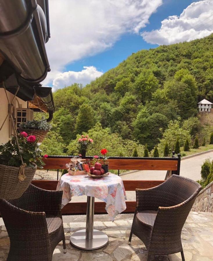 6 New River View Apartments Bihać Eksteriør bilde